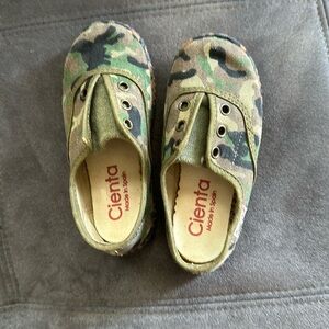 Cienta camouflage size 7